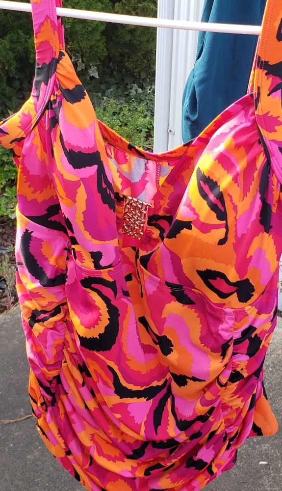 Fabulous Tankini Swim Top 26W